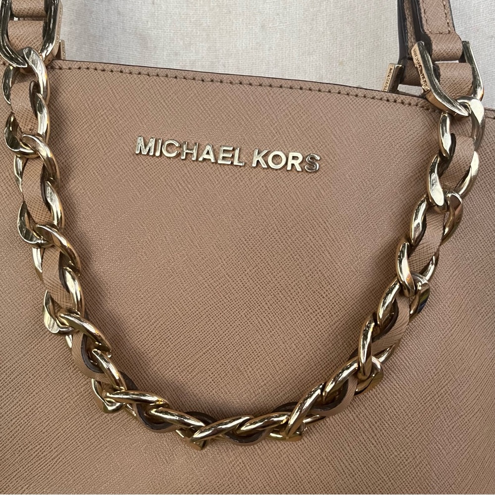 MICHAEL KORS TAN NUDE BEIGE GOLD CHAIN LEATHER SHOULDER HANDBAG PURSE GUC - Picture 9 of 16